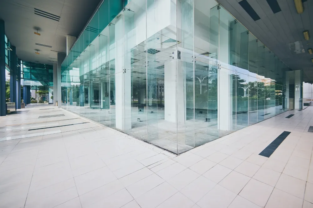 Commercial window cleaning