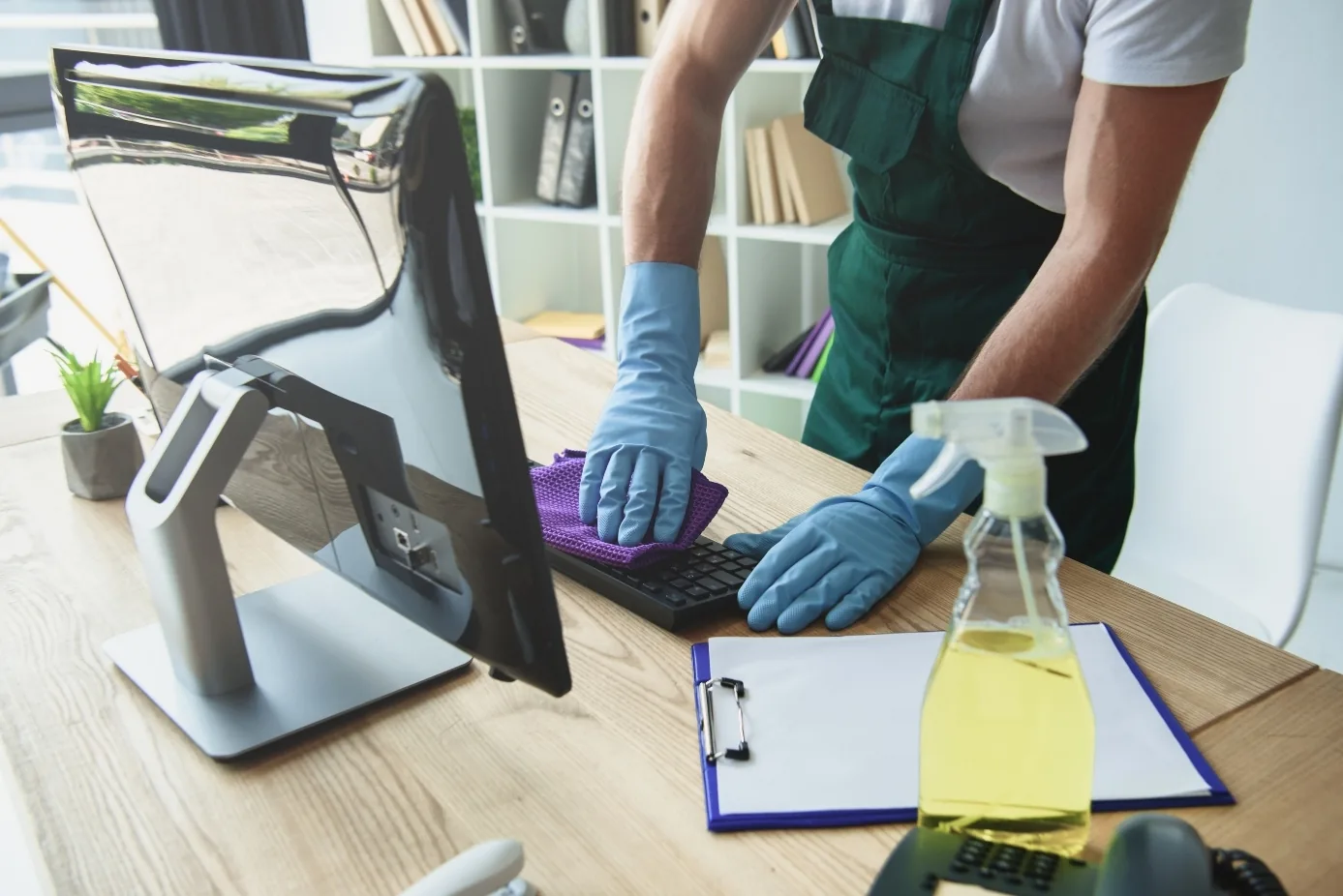 Eco-friendly office cleaning with professional products